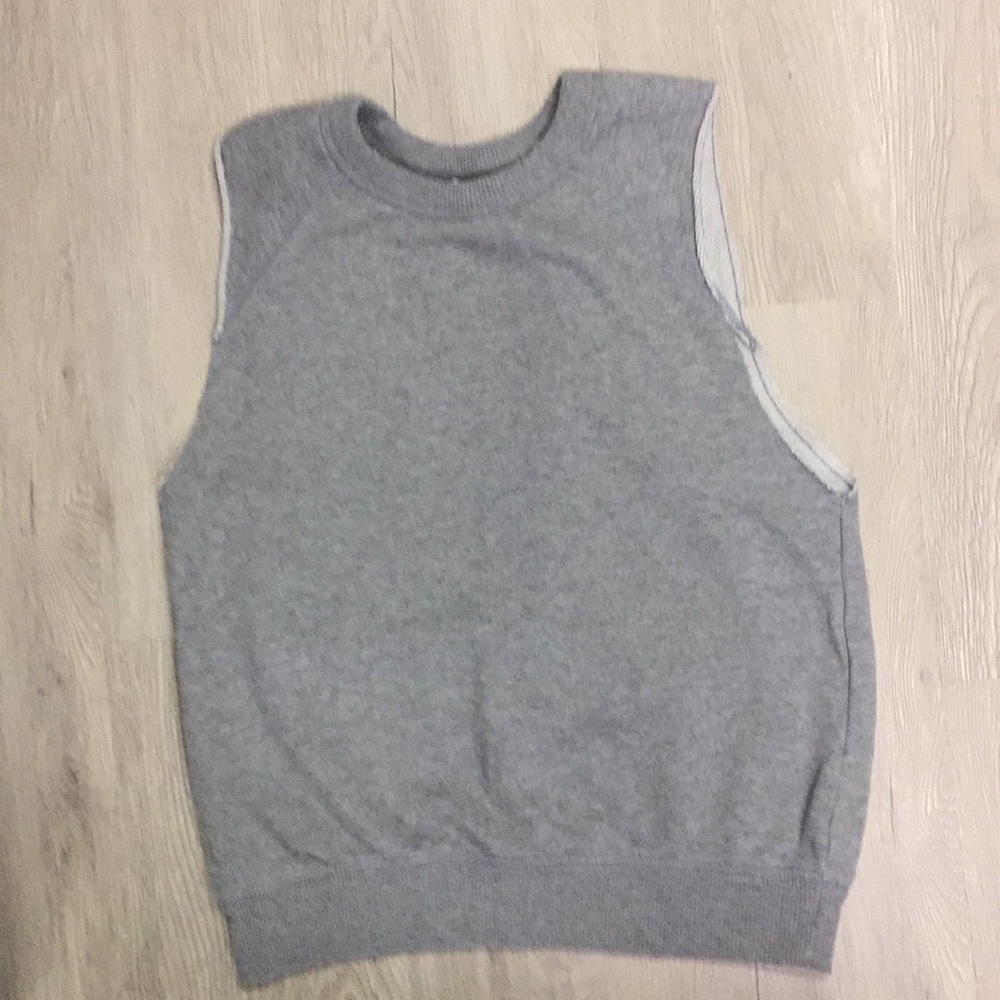 Aerie vest